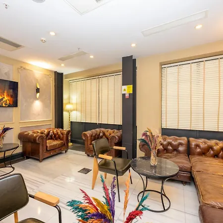 Premist Taksim 4*