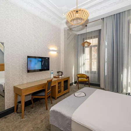 Отель Premist Taksim 4*