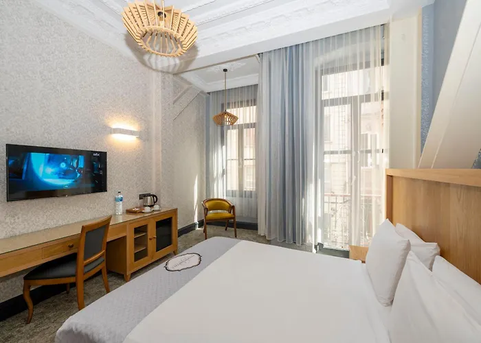 Premist Taksim Hotel 4*
