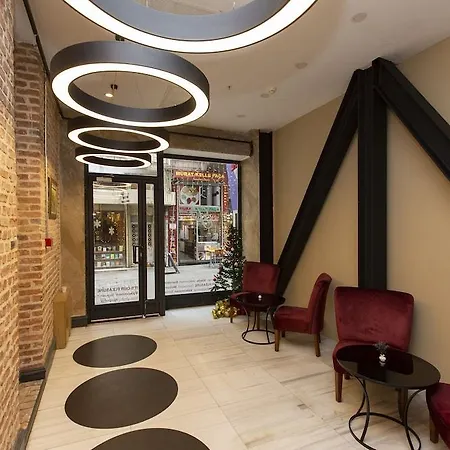 Premist Taksim 4*