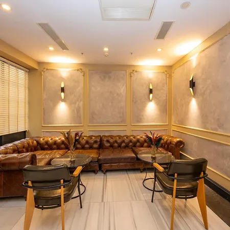 Premist Taksim 4*
