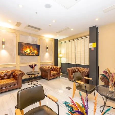 Premist Taksim 4*